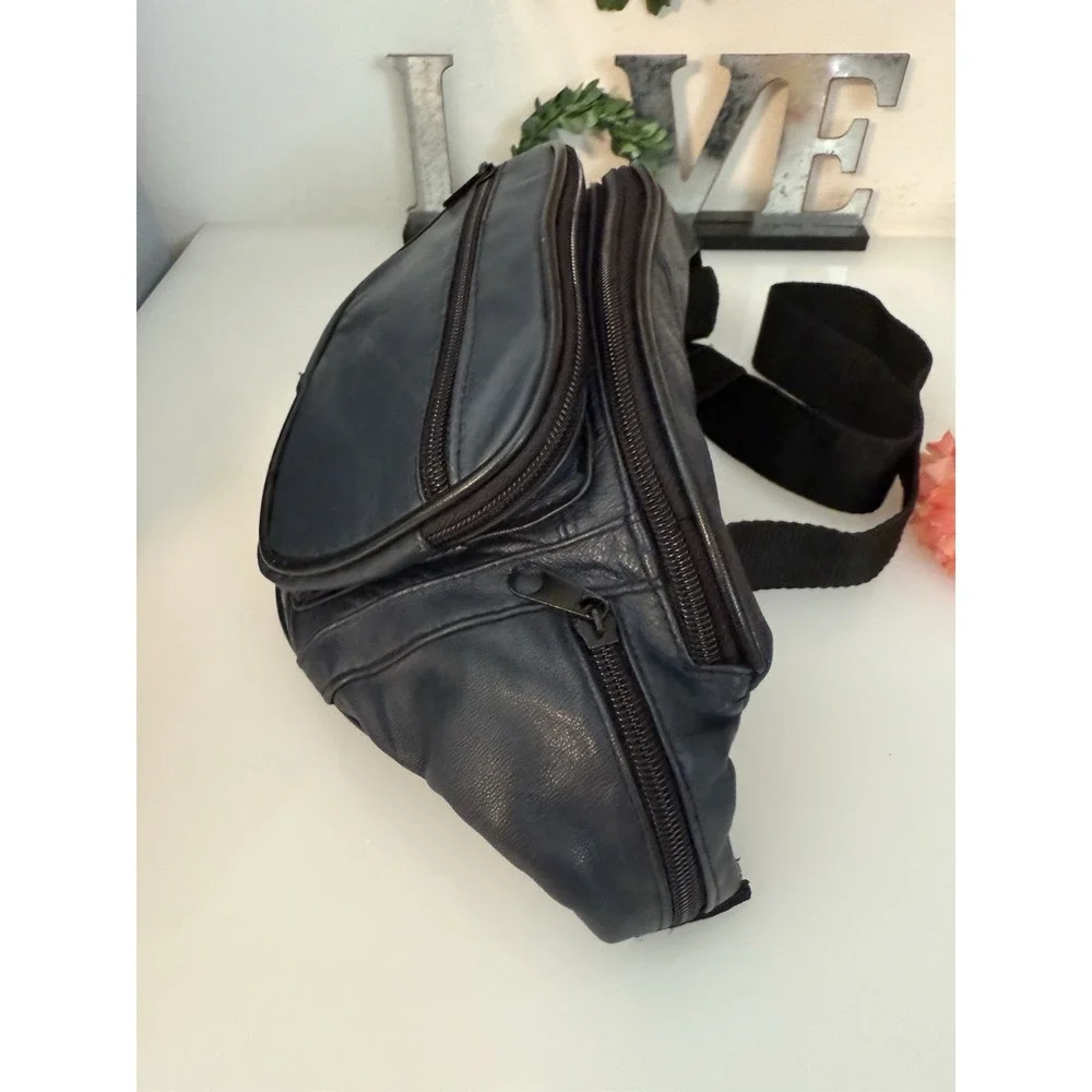 Vintage 1980s Fanny Pack‎ Black Multi Pocket Leather Zipper Waist Pack Utility